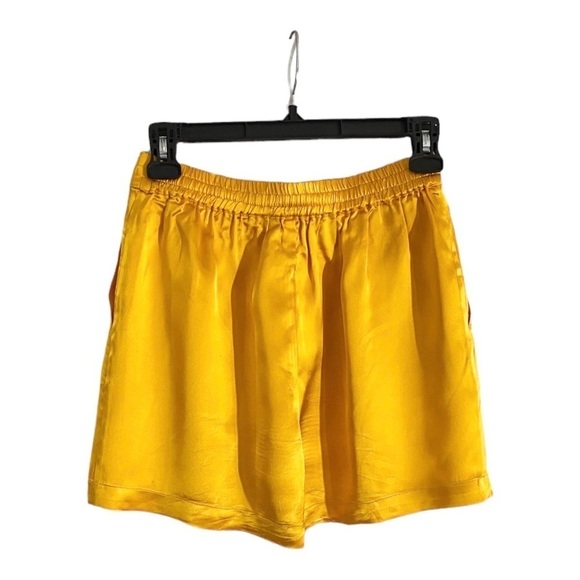 NEW Weekend Stories Shorts Caliope in Melon Front Pleat Zip Fly Satin Fabric - Picture 5 of 11